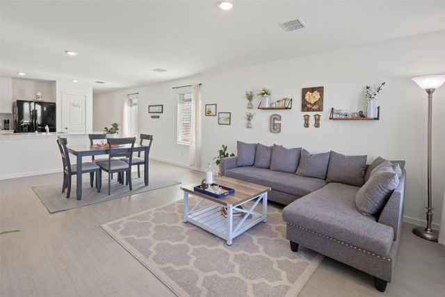 7229 Adderly Road, Pilot Point, TX 76258