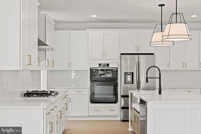 640 GRIM RD, Stephens City, VA 22655