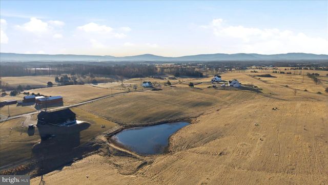 640 GRIM RD, Stephens City, VA 22655