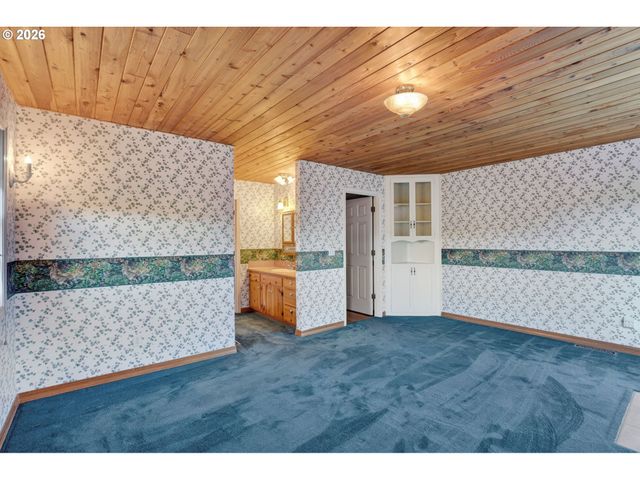 23100 Ne SAINT HELENS VIEW Rd, Yacolt, WA 98675