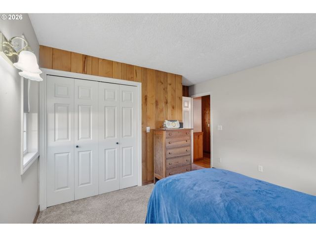 23100 Ne SAINT HELENS VIEW Rd, Yacolt, WA 98675