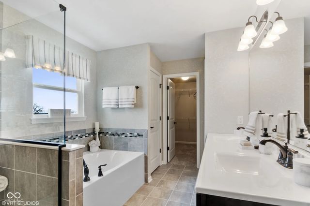 1335 Mahoning, Sheridan, IN 46069