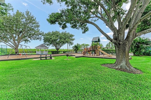 1007 50TH STREET E, Bradenton, FL 34208