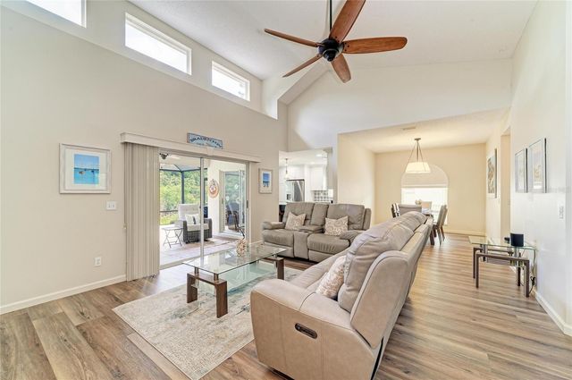 1007 50TH STREET E, Bradenton, FL 34208