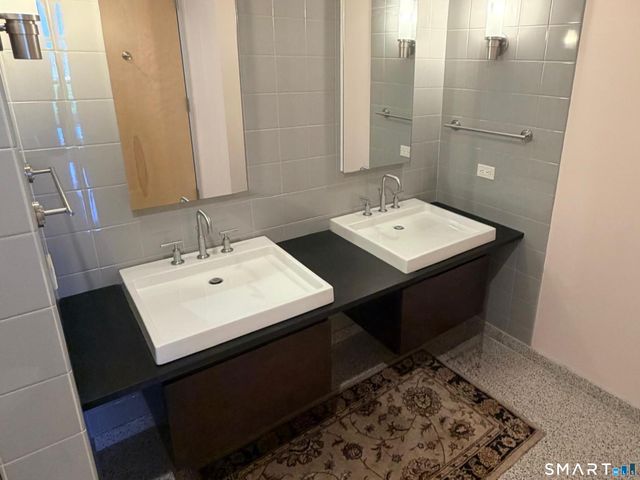 33 North Water Street 604, Norwalk, CT 06854
