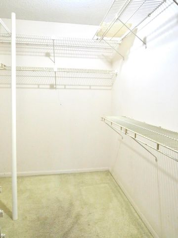 8120 SW 24th Street 212, North Lauderdale, FL 33068