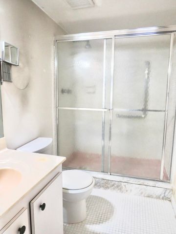 8120 SW 24th Street 212, North Lauderdale, FL 33068