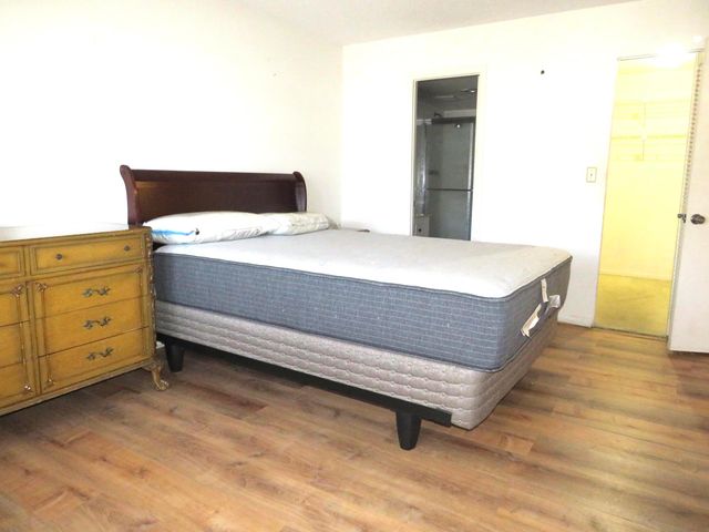 8120 SW 24th Street 212, North Lauderdale, FL 33068