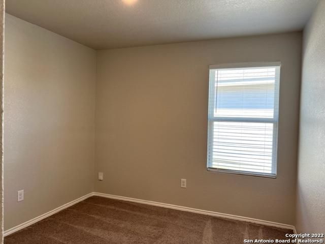 10258 ROBBINS CRK, San Antonio, TX 78245