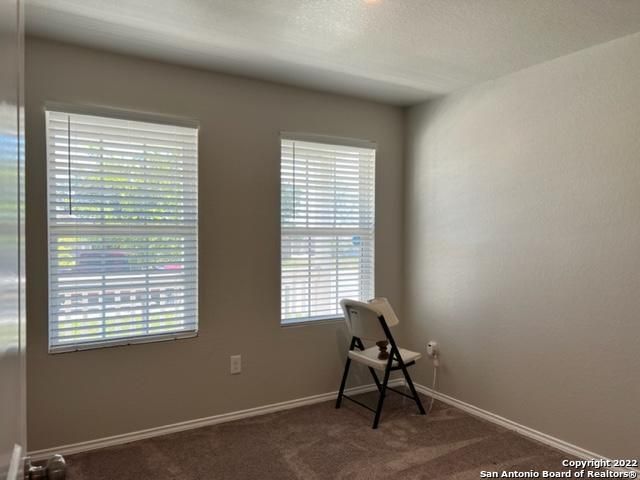 10258 ROBBINS CRK, San Antonio, TX 78245