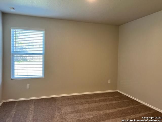 10258 ROBBINS CRK, San Antonio, TX 78245