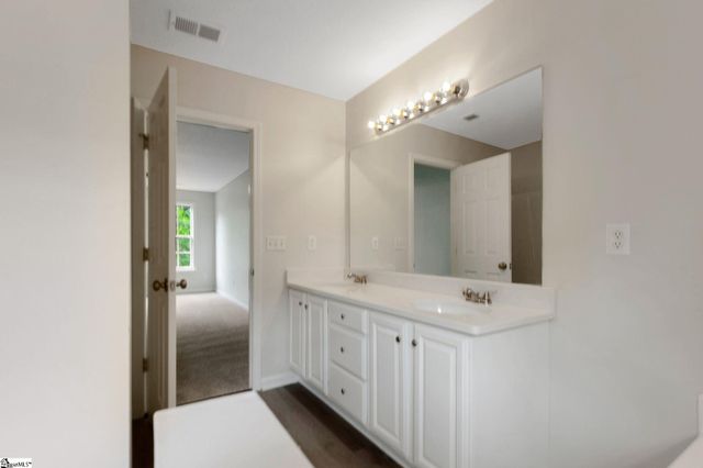4 Dade Court, Taylors, SC 29687