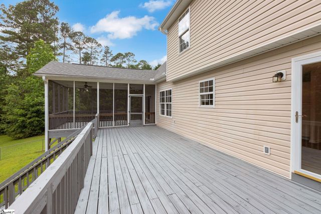 4 Dade Court, Taylors, SC 29687