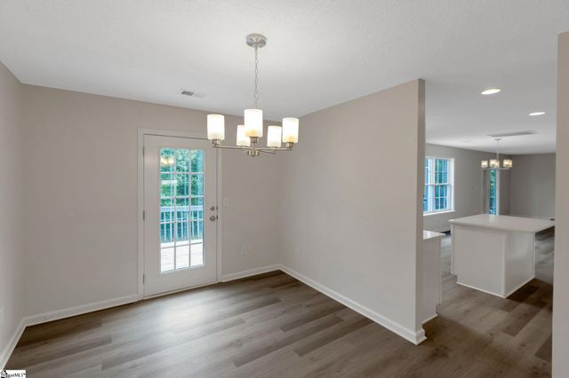 4 Dade Court, Taylors, SC 29687