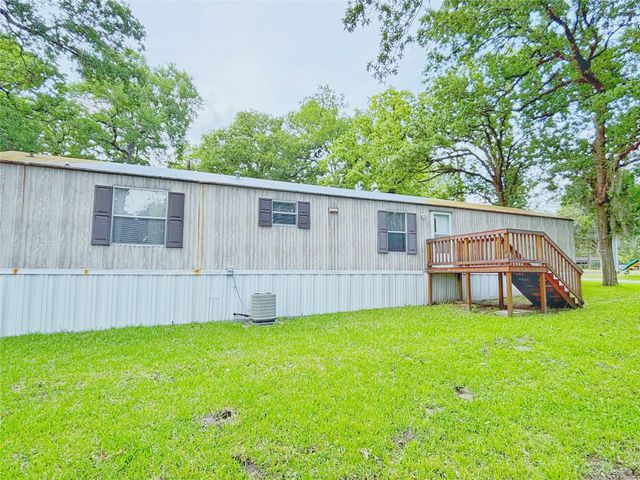 8 River Drive, Trinity, TX 75862