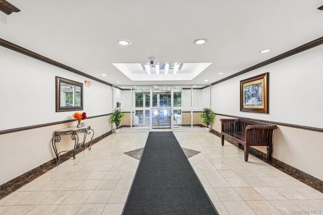 2035 Central Park Avenue 1K, Yonkers, NY 10710