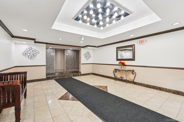 2035 Central Park Avenue 1K, Yonkers, NY 10710