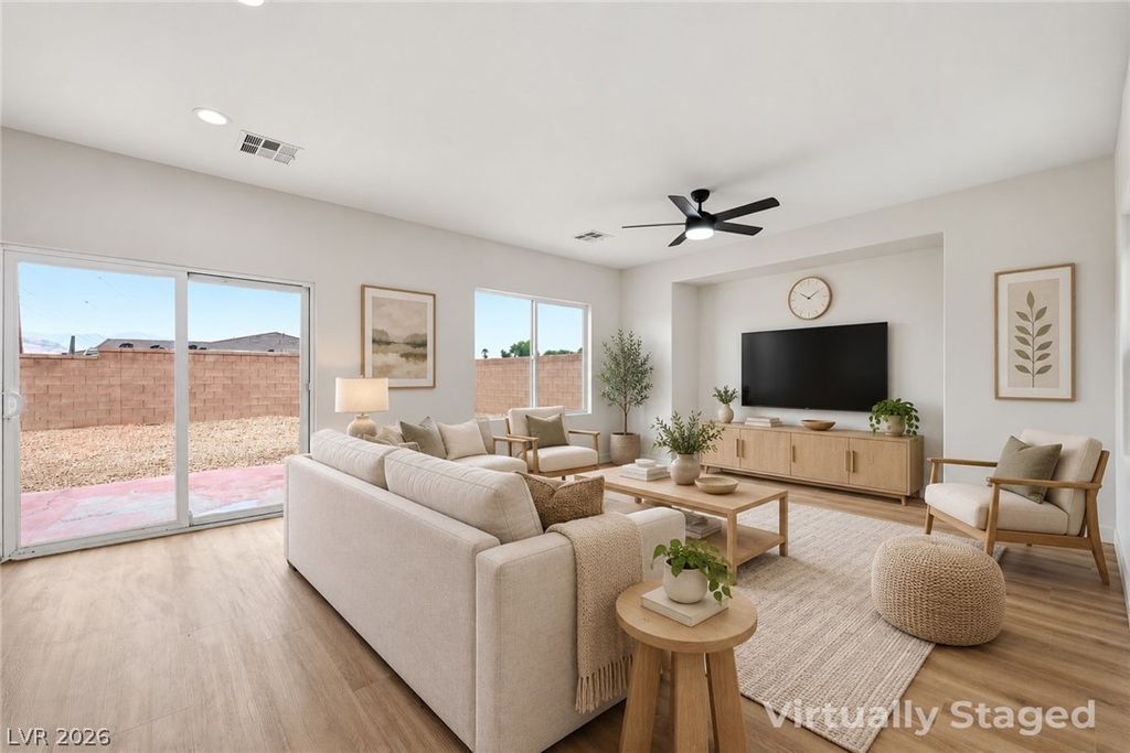 8149 Loma Del Ray Street, Las Vegas, NV 89131 — photo 3