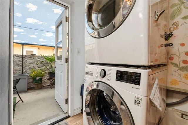 20146 Cohasset 11, Winnetka, CA 91306