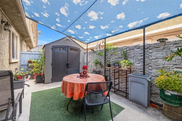 20146 Cohasset 11, Winnetka, CA 91306