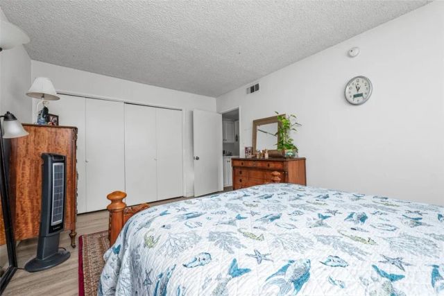 20146 Cohasset 11, Winnetka, CA 91306