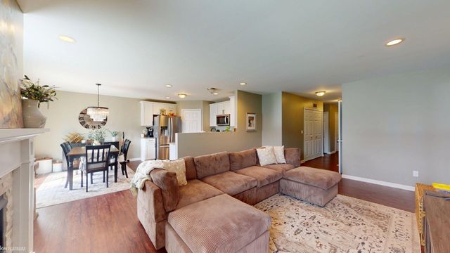 58221 River Oaks Drive, New Haven, MI 48048
