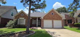 15407 Chestnut Falls Drive, Cypress, TX 77433