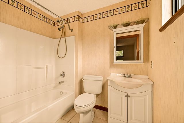 951 Mcclure Drive, Hayesville, NC 28904