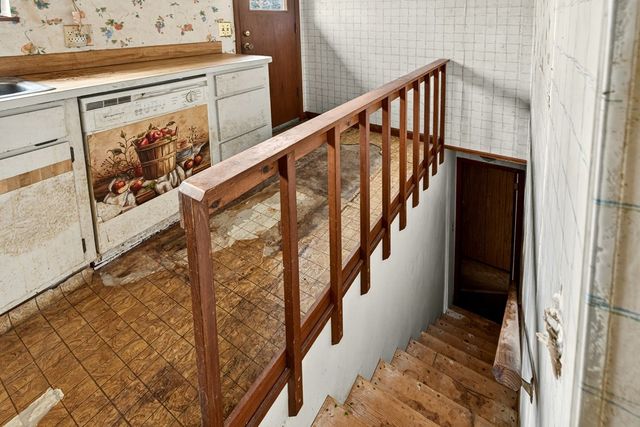 951 Mcclure Drive, Hayesville, NC 28904