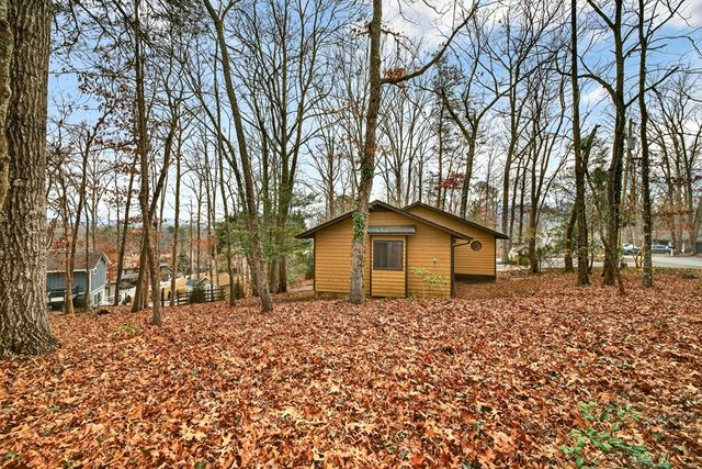 951 Mcclure Drive, Hayesville, NC 28904