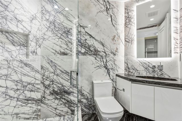 17901 Collins Ave 1803, Sunny Isles Beach, FL 33160