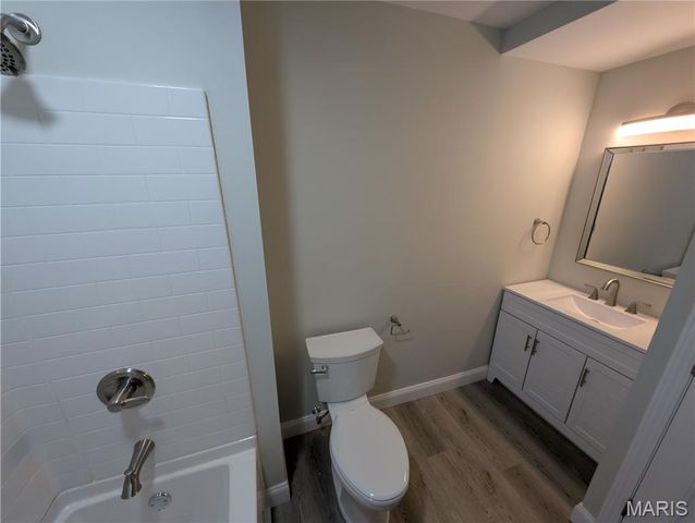 401 E Acton Avenue, Wood River, IL 62095