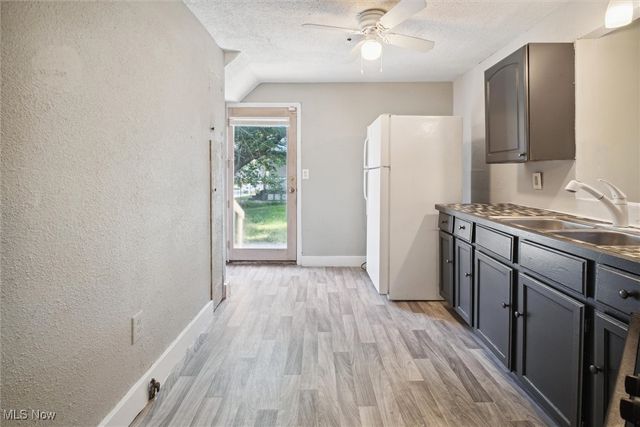 1349 W 87th Street, Cleveland, OH 44102