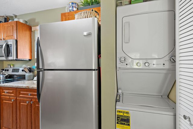 835 Club Drive, Palm Beach Gardens, FL 33418