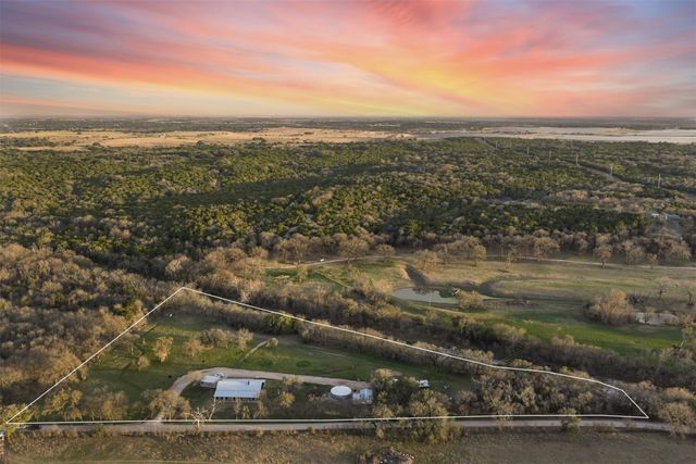 1435 County Road 3550, Valley Mills, TX 76689