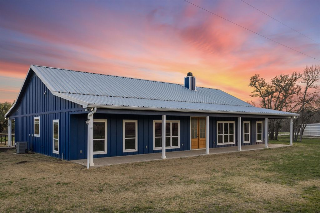 1435 County Road 3550, Valley Mills, TX 76689