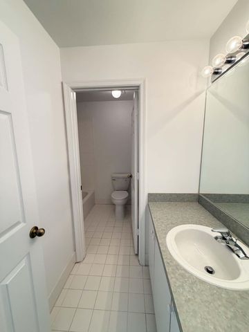 111 FOX MEADOW Run, Jupiter, FL 33458