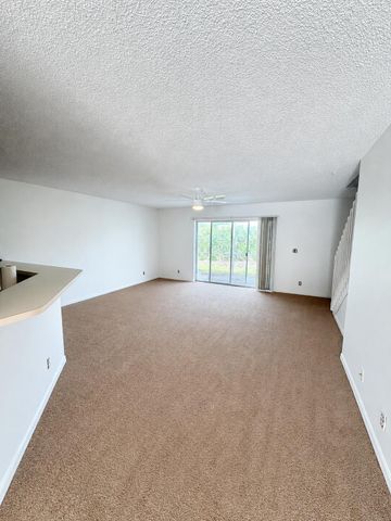 111 FOX MEADOW Run, Jupiter, FL 33458