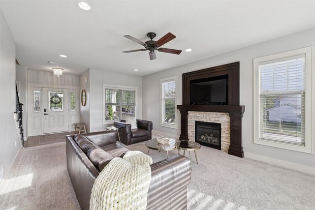 2688 NW 152nd Street, Clive, IA 50325