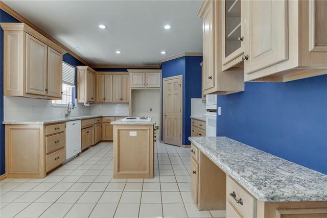 9808 Ritter Road, Oklahoma City, OK 73162