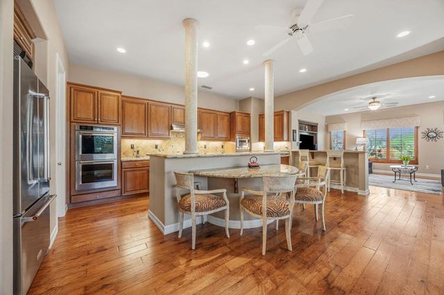 311 Loch Lomond Road, Rancho Mirage, CA 92270