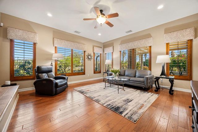 311 Loch Lomond Road, Rancho Mirage, CA 92270