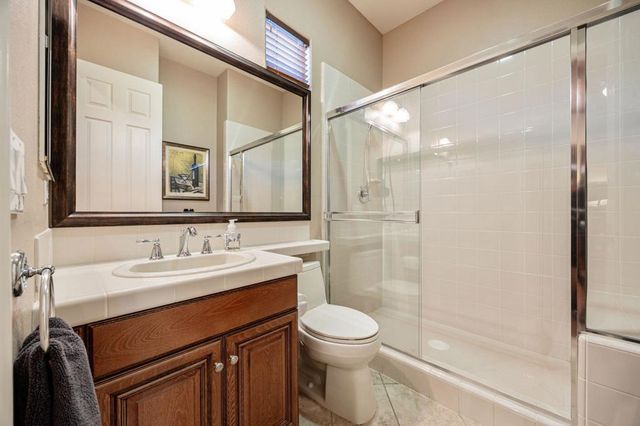 311 Loch Lomond Road, Rancho Mirage, CA 92270