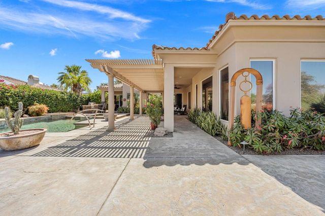 311 Loch Lomond Road, Rancho Mirage, CA 92270