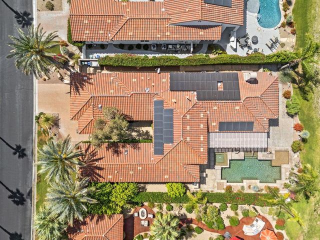311 Loch Lomond Road, Rancho Mirage, CA 92270