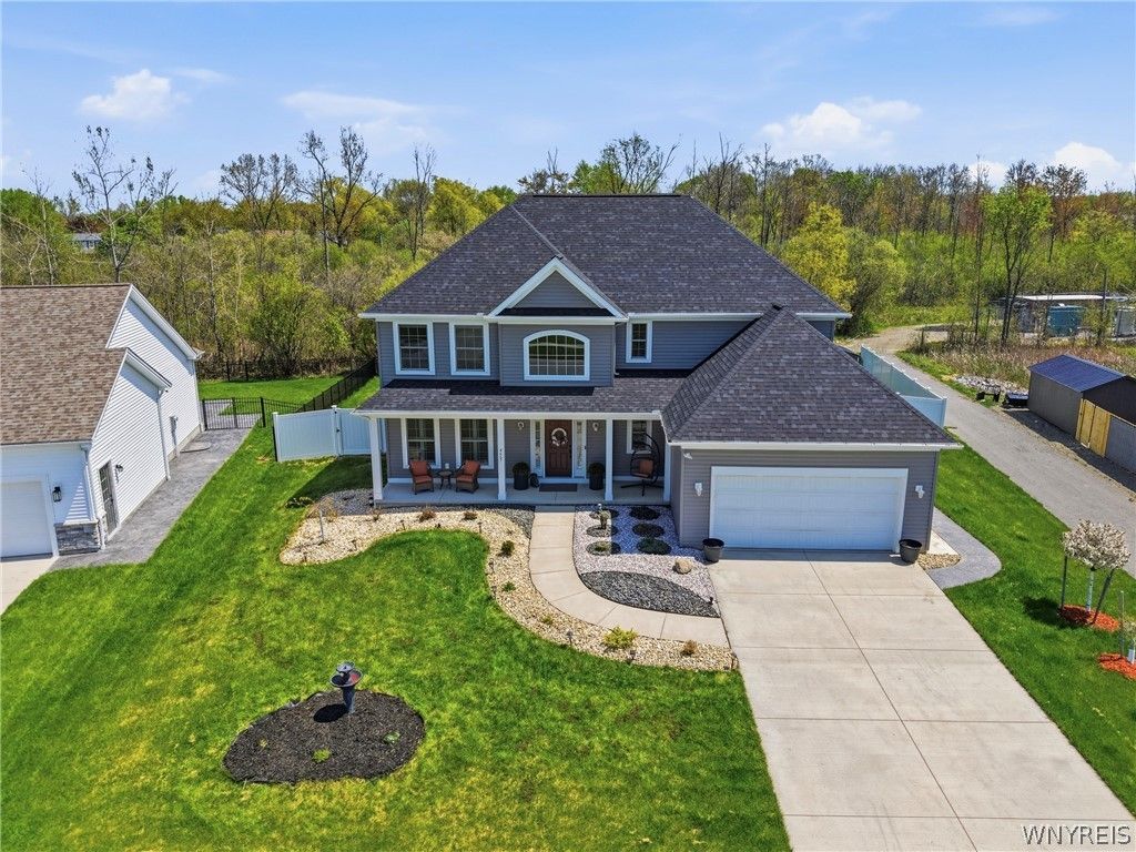 4665 Carlyes Court, Hamburg, NY 14075