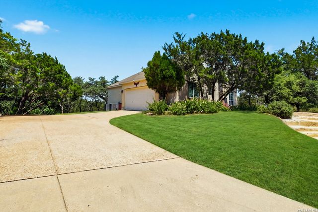 9915 ALMS PARK DR, San Antonio, TX 78250