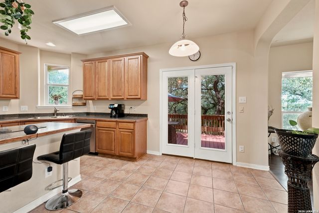 9915 ALMS PARK DR, San Antonio, TX 78250