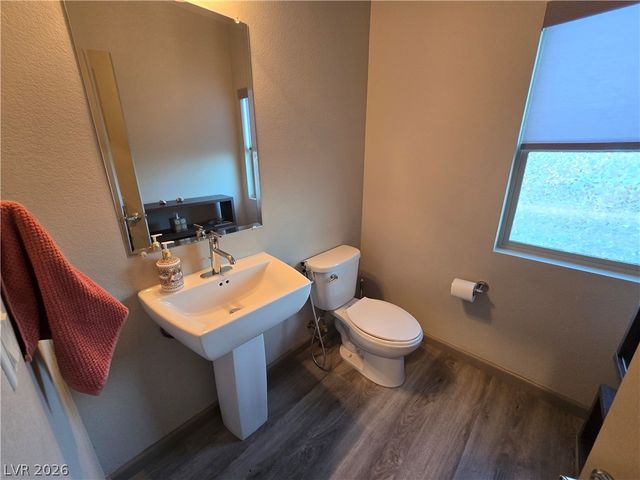 8083 Haywood Estate Avenue, Las Vegas, NV 89113