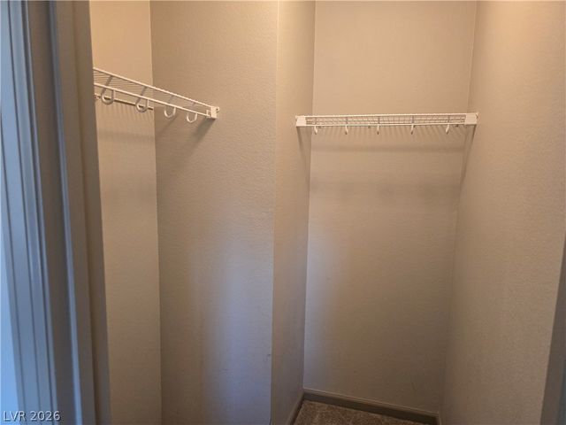 8083 Haywood Estate Avenue, Las Vegas, NV 89113